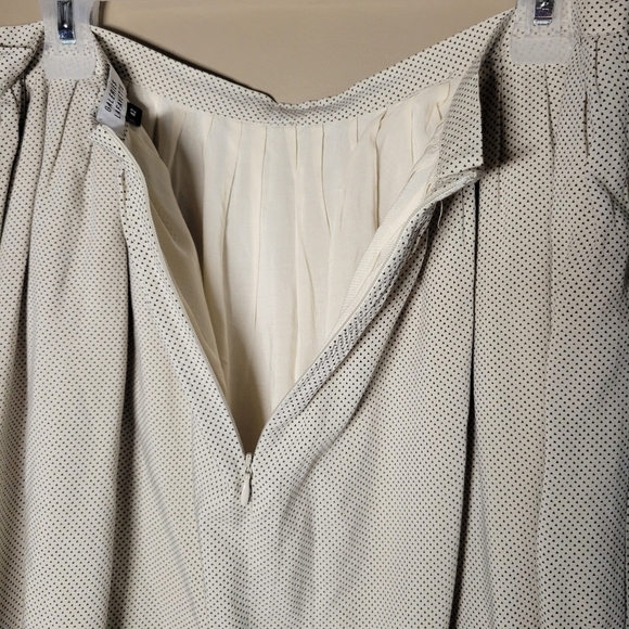Lafayette rayon pocketed size 42 (us10) cream skirt with pokeadots pleated lined - Picture 4 of 7
